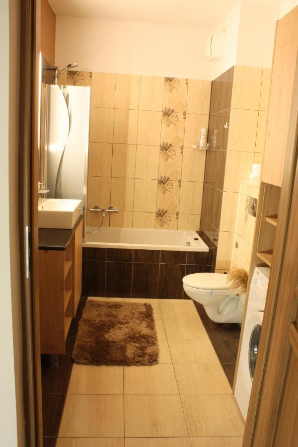 Urban City Apartments Varşovia Exterior foto